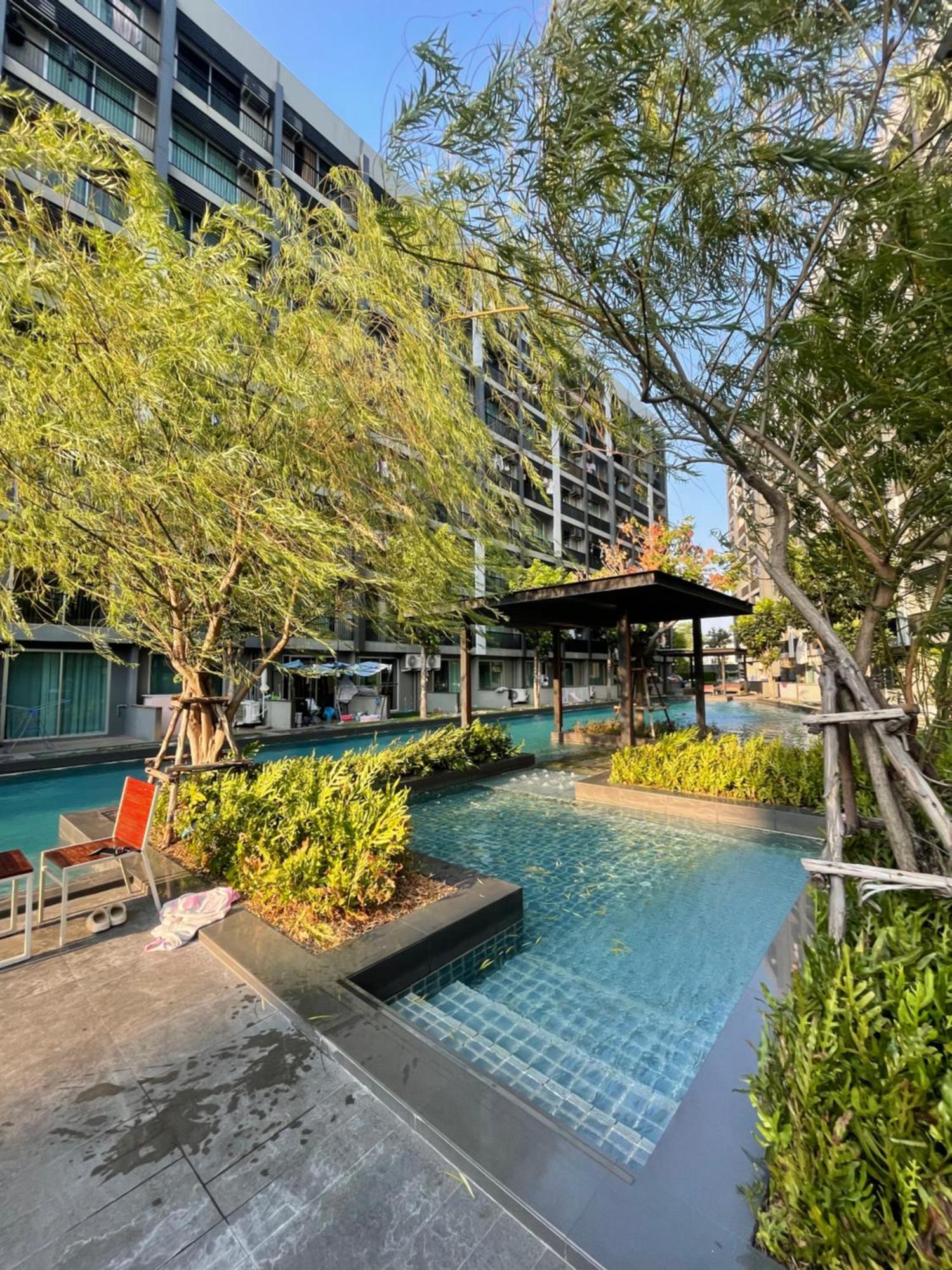 Luxury Condominium Sukhumvit 77 방콕 외부 사진